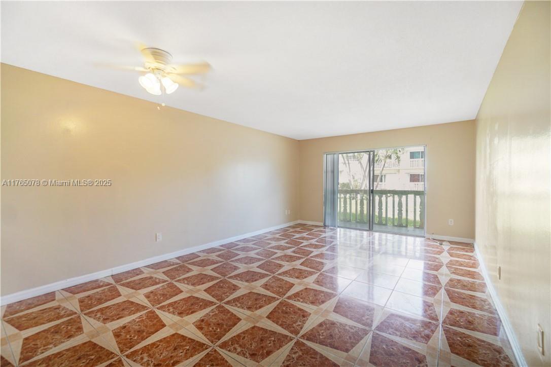 OLA CONDO - Residential