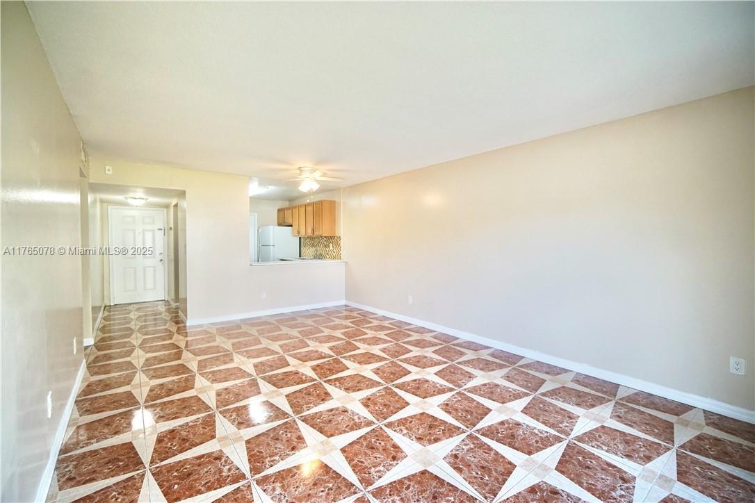 Property for Sale at 15205 Ne 6th Ave D111, Miami, Broward County, Florida - Bedrooms: 2 
Bathrooms: 2  - $180,000