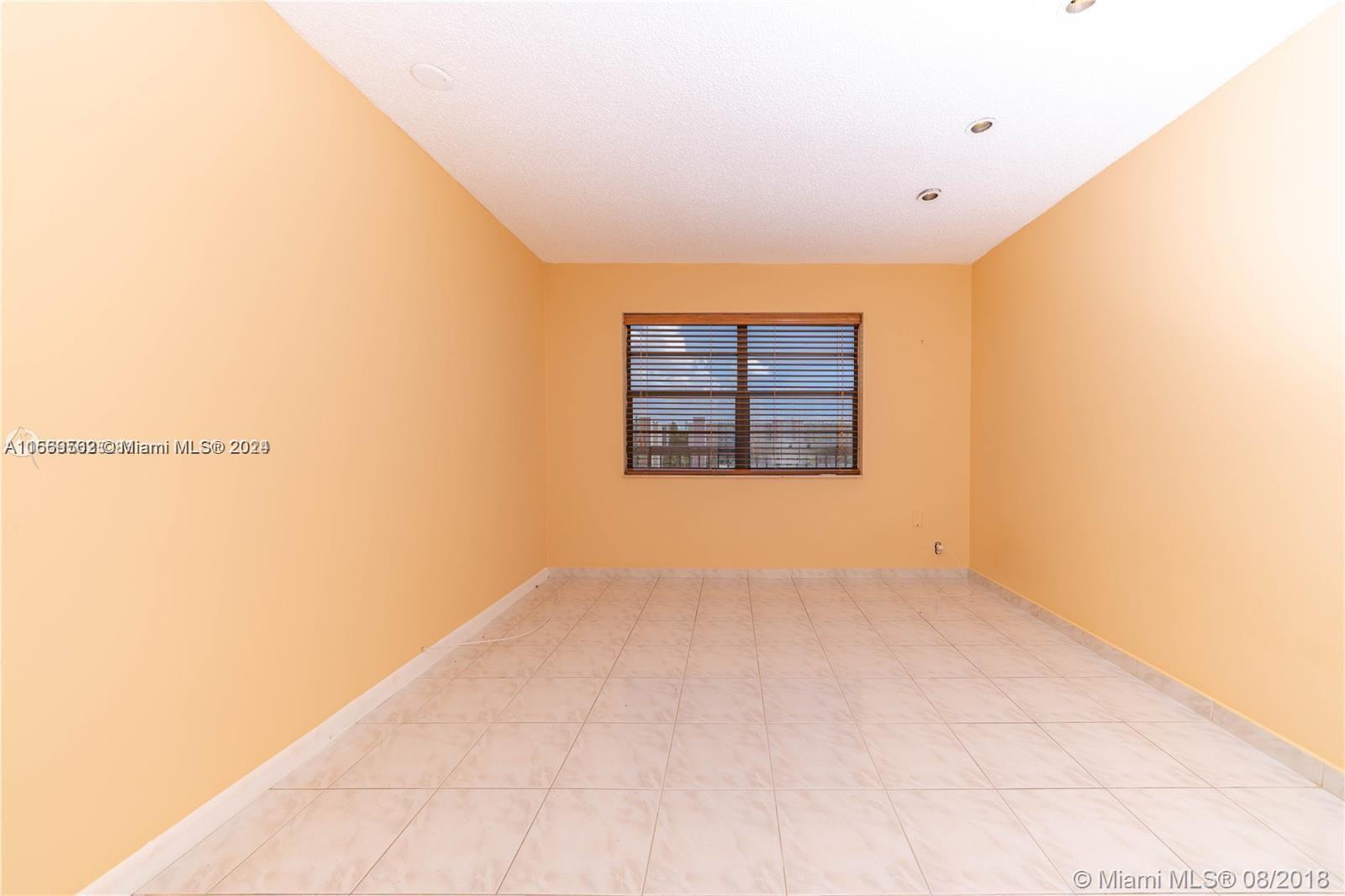 HALLANDALE GARDENS CONDO - Residential Lease