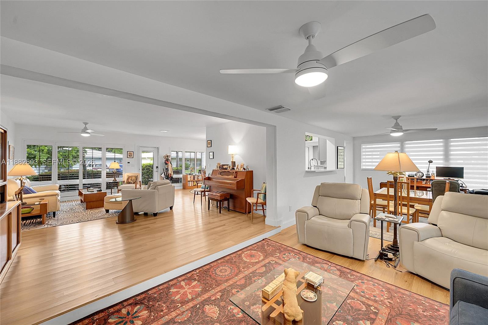 PALM CLUB CO-OP - Residential