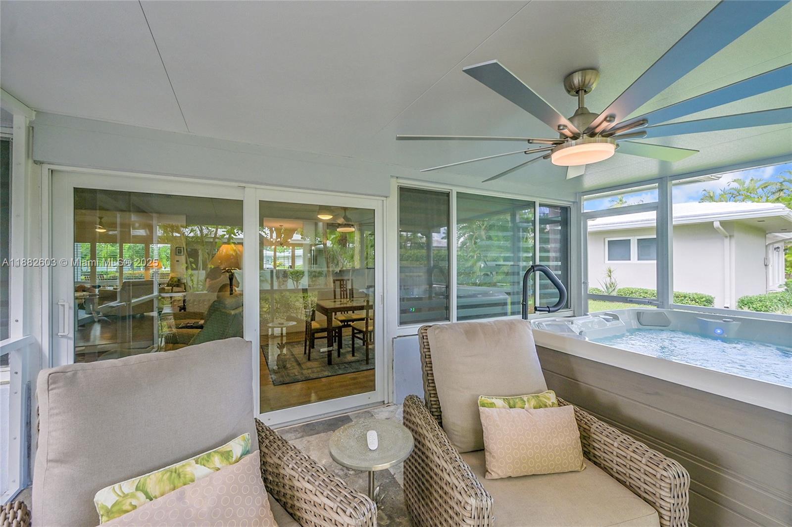 PALM CLUB CO-OP - Residential