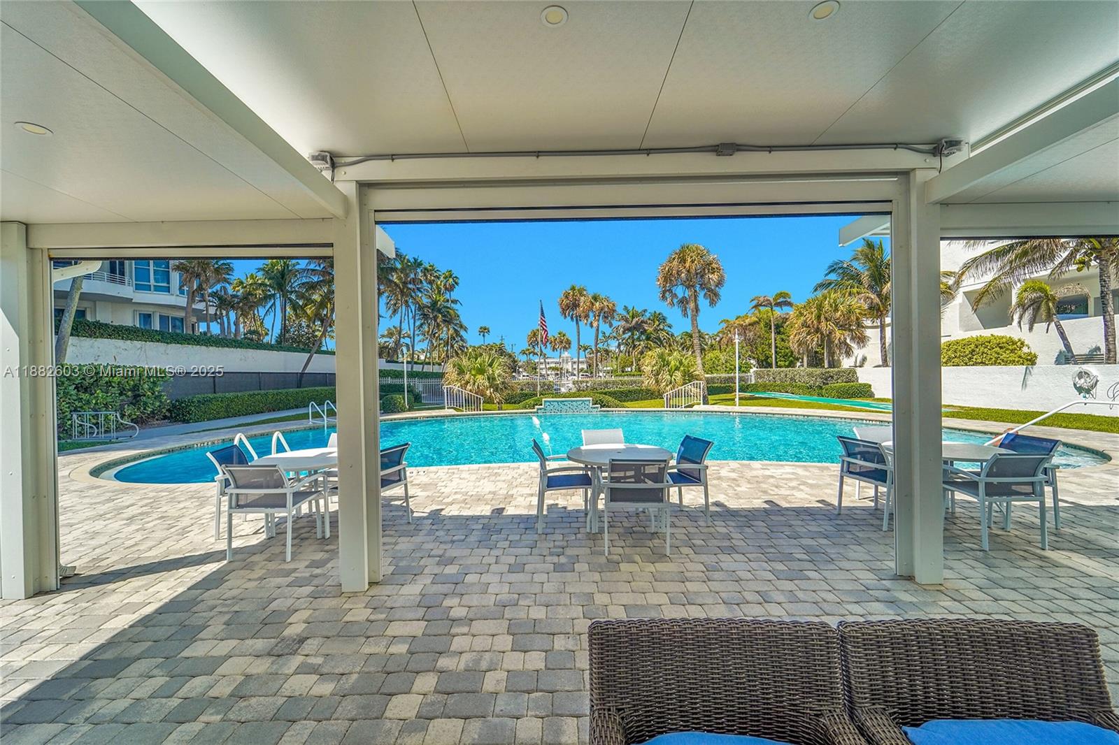 PALM CLUB CO-OP - Residential