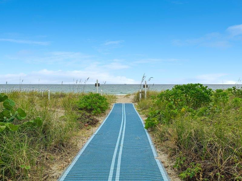 PALM CLUB CO-OP - Residential