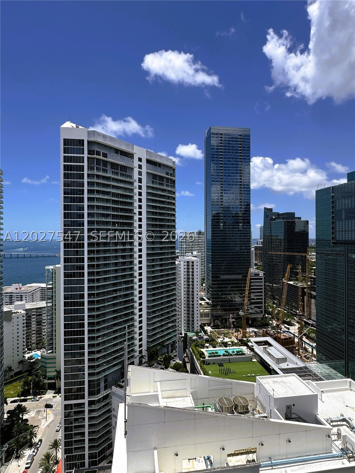 1200 Brickell Bay Dr 3903
