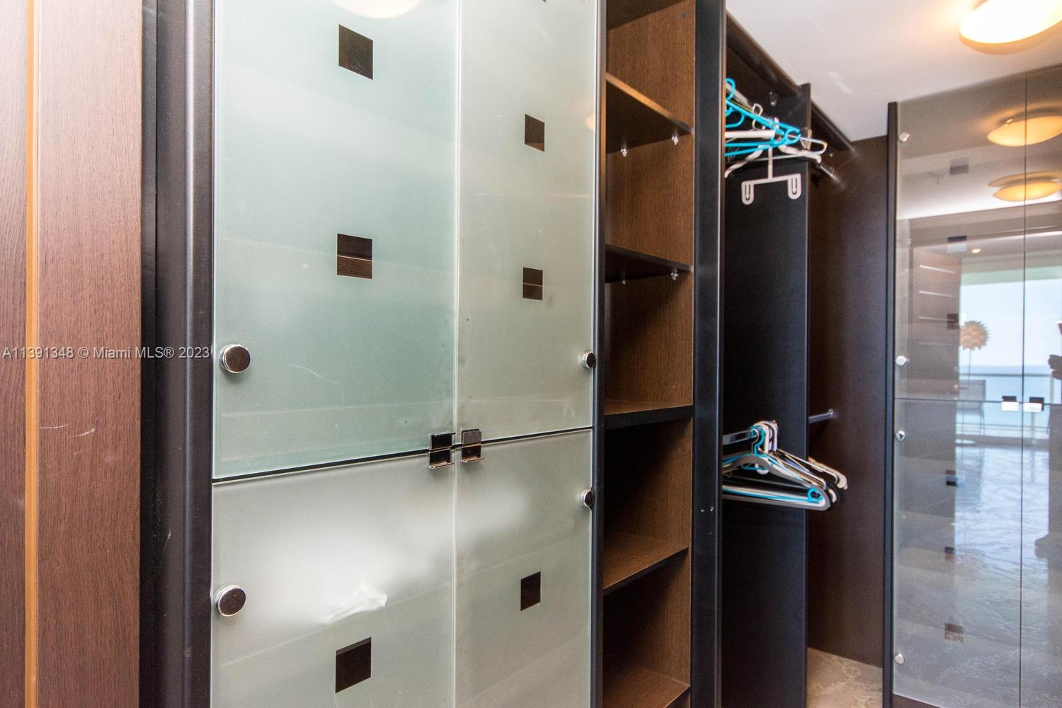 LA PERLA CONDO - Residential