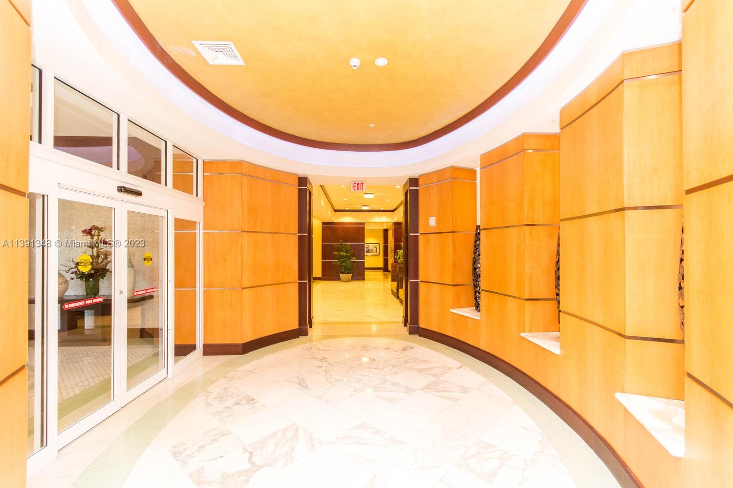 LA PERLA CONDO - Residential