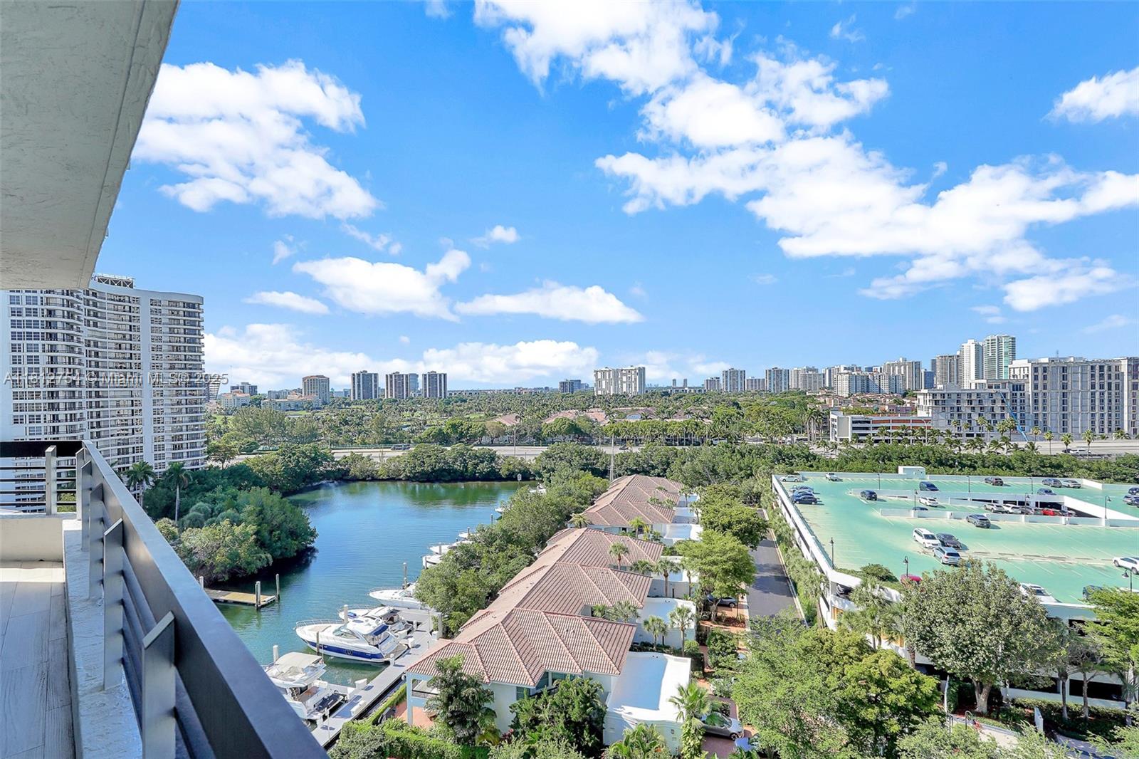 MYSTIC POINTE TOWER 500 - Residential