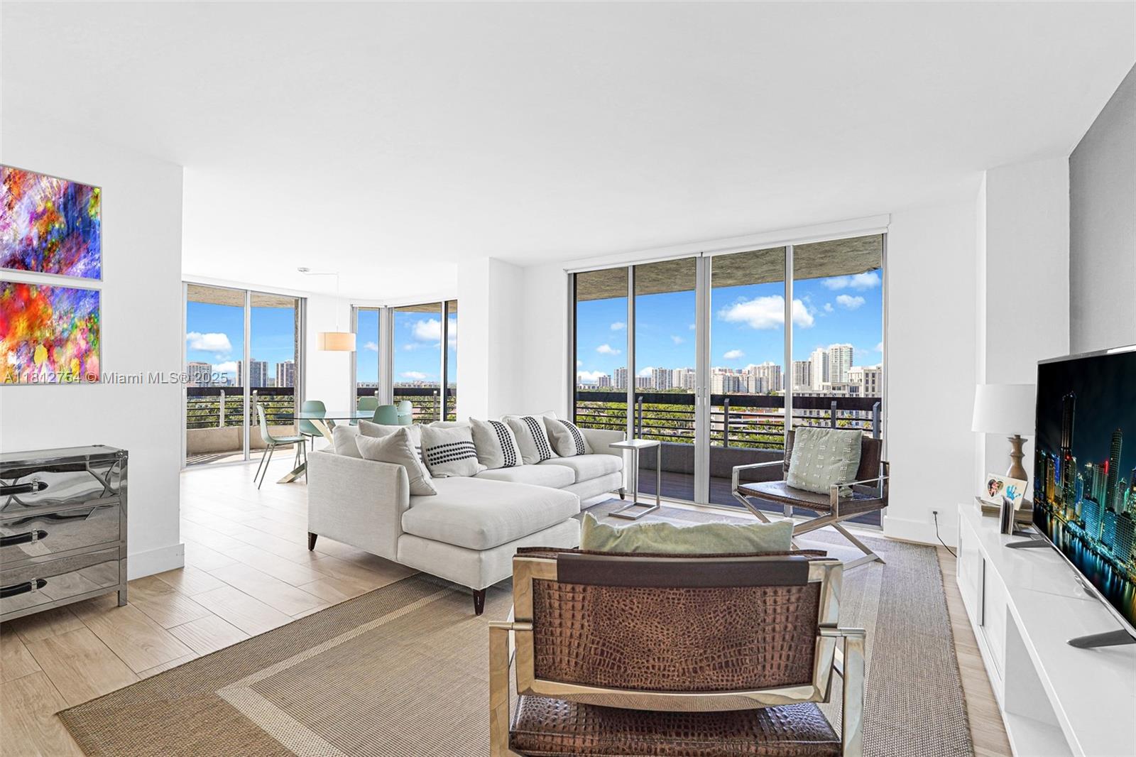 MYSTIC POINTE TOWER 500 - Residential