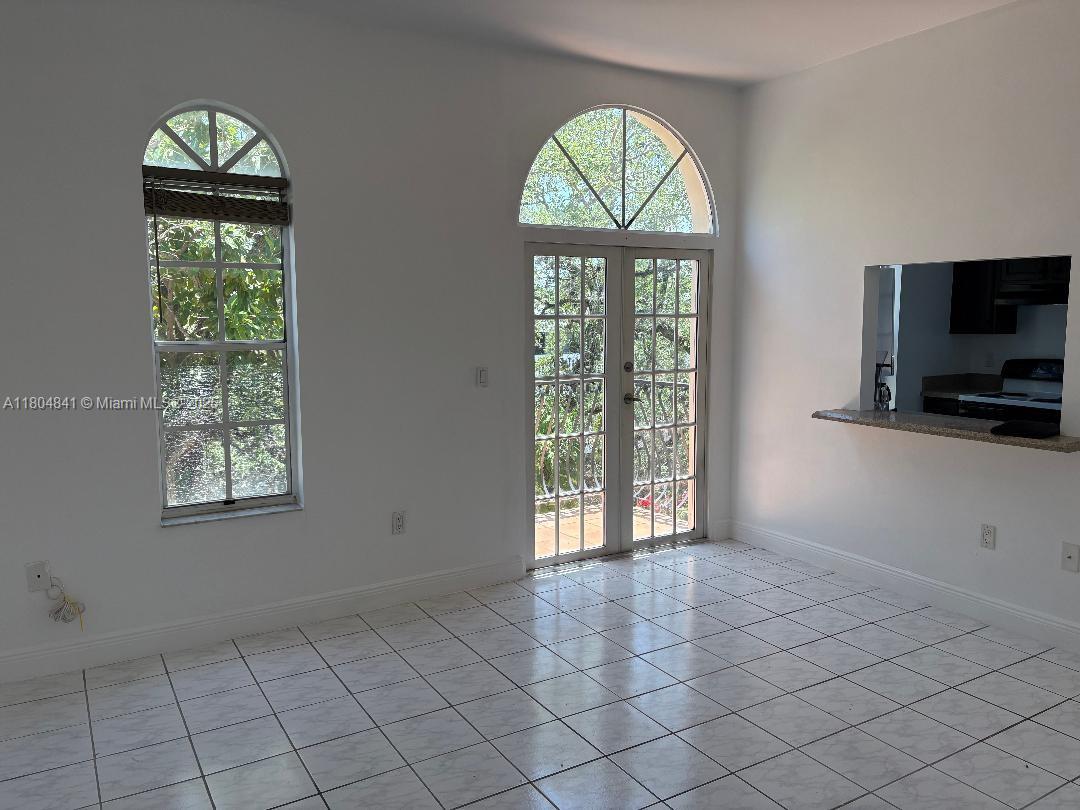111 Edgewater Dr 3B