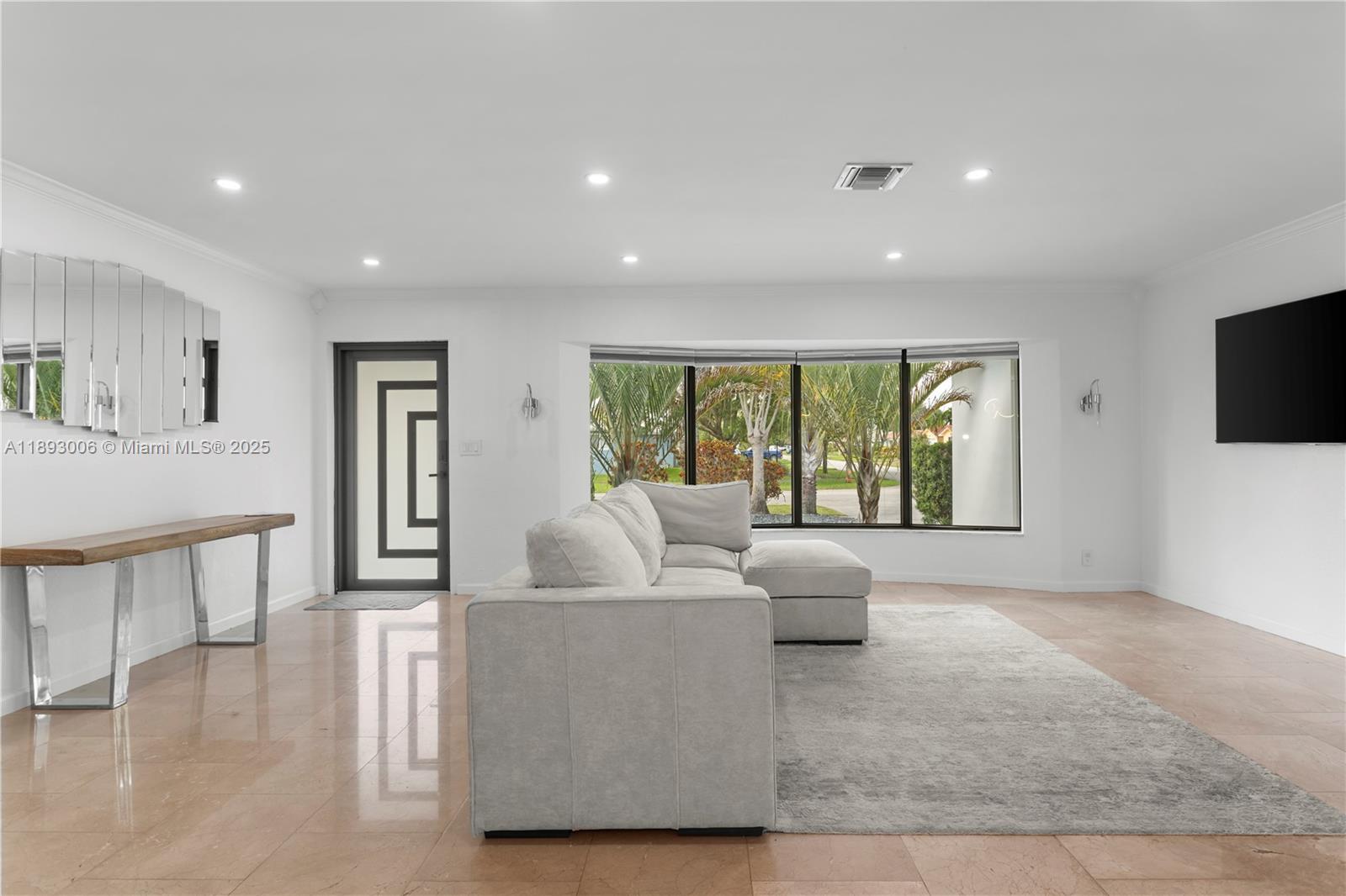 HOLLYWOOD HILLS 1965 - Residential