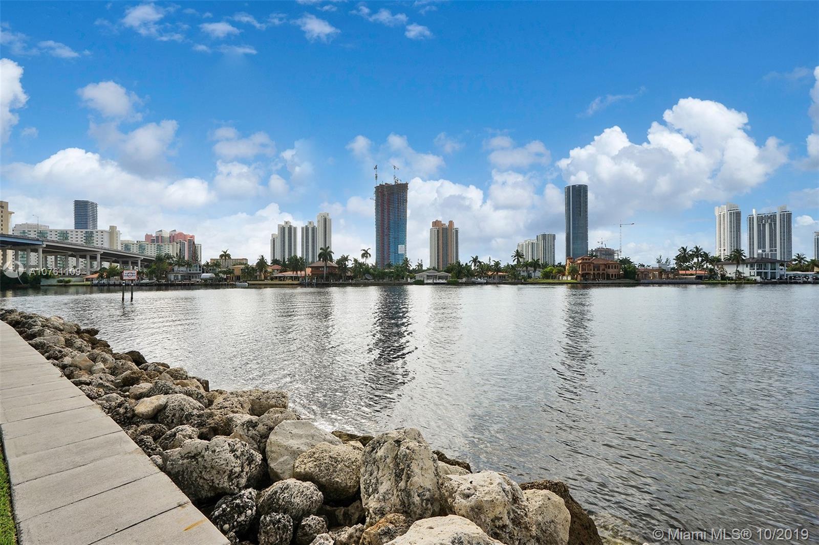 MYSTIC POINTE CONDO NO TW - Residential