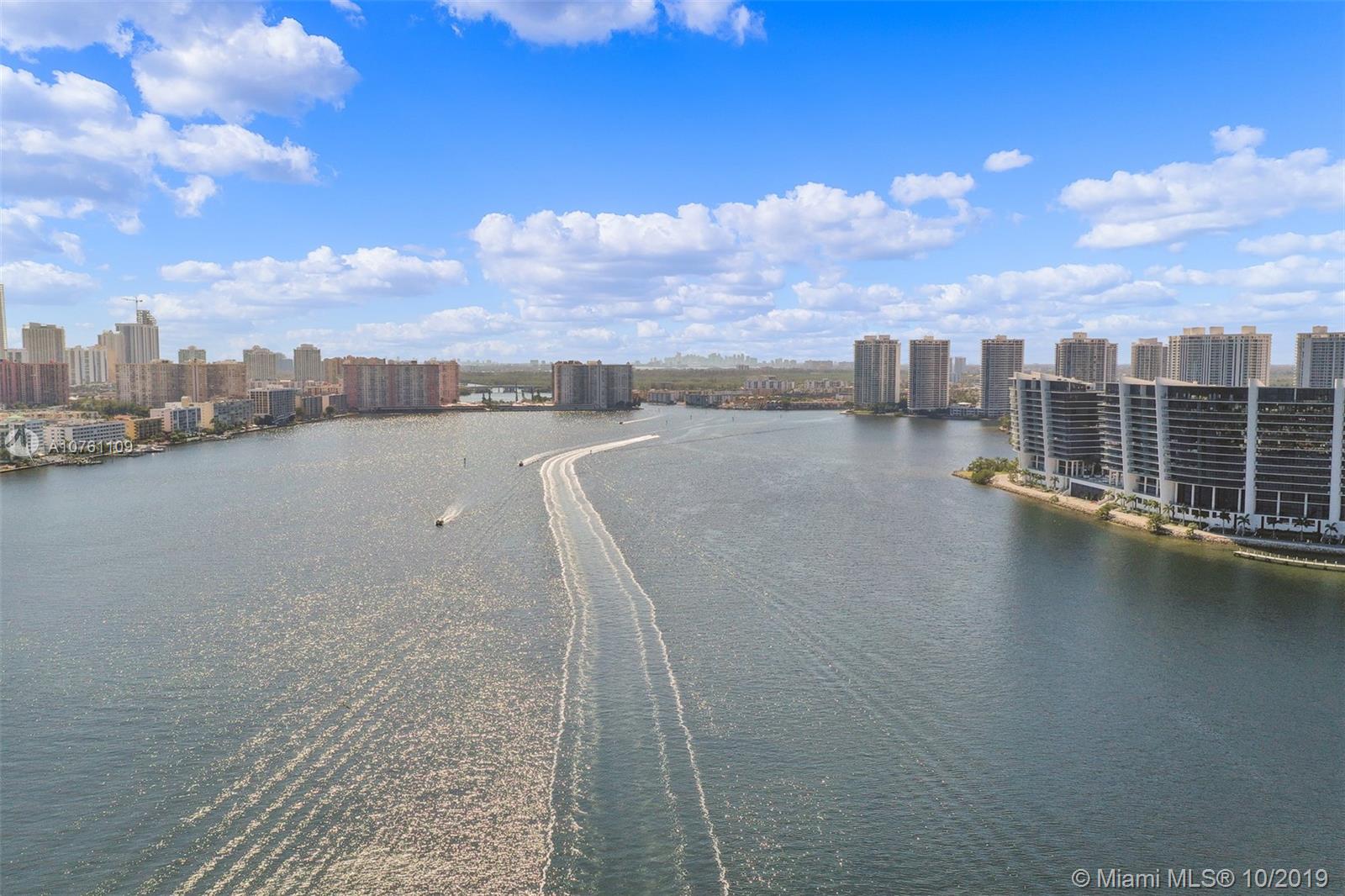 MYSTIC POINTE CONDO NO TW - Residential