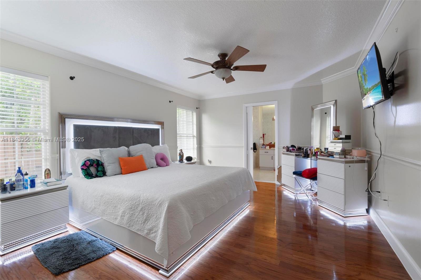 BISCAYNE BEST - Residential