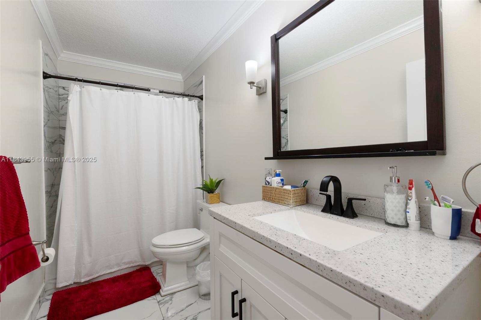 BISCAYNE BEST - Residential