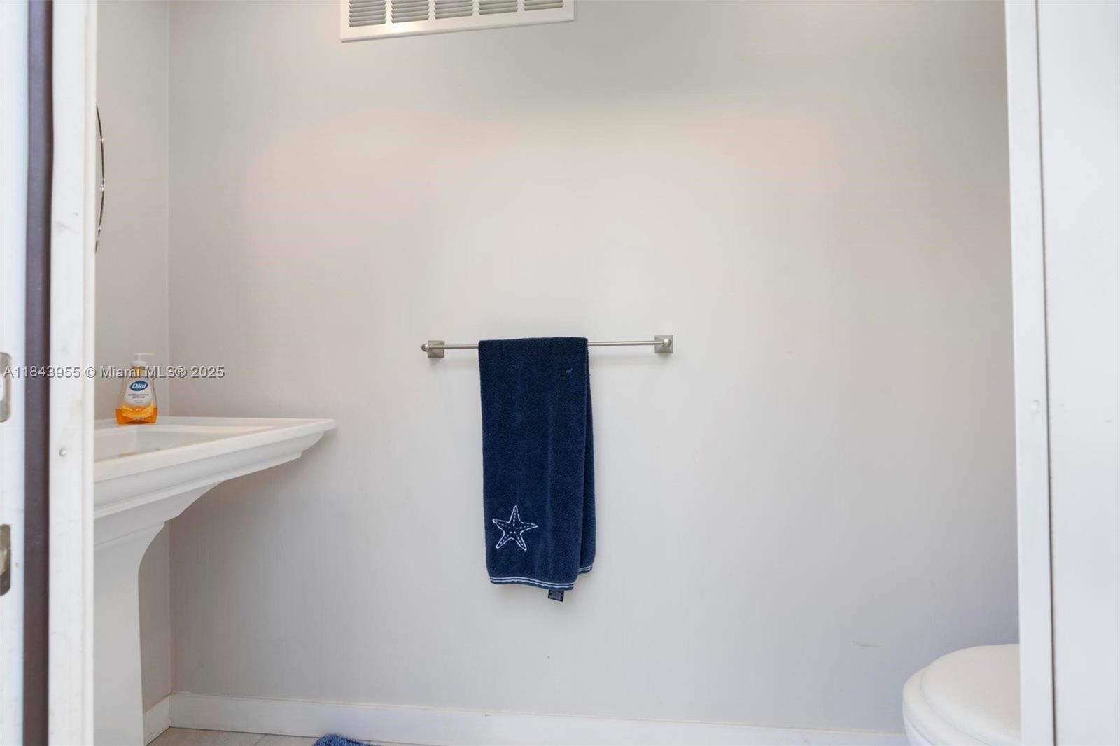 BISCAYNE BEST - Residential