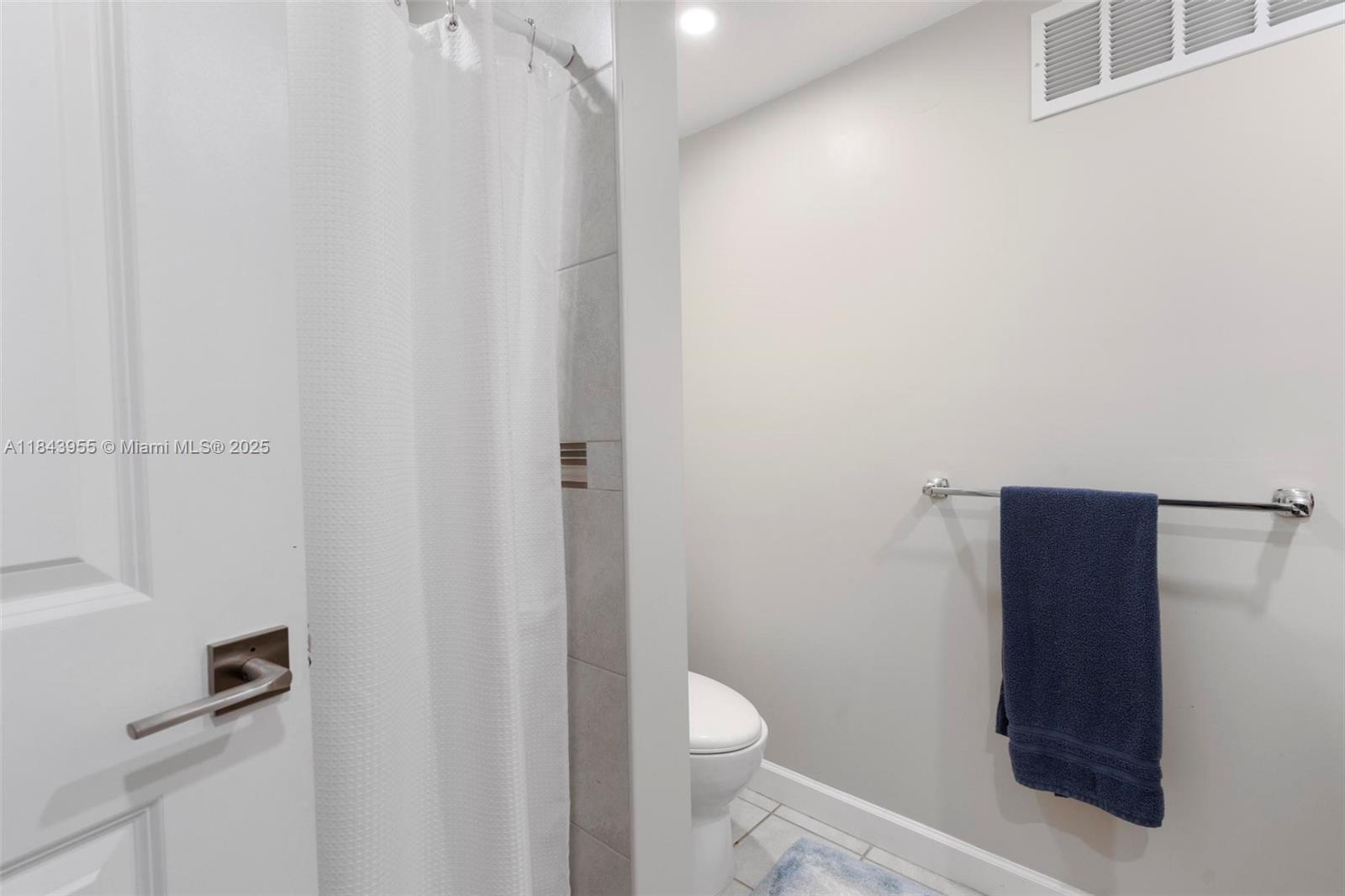 BISCAYNE BEST - Residential