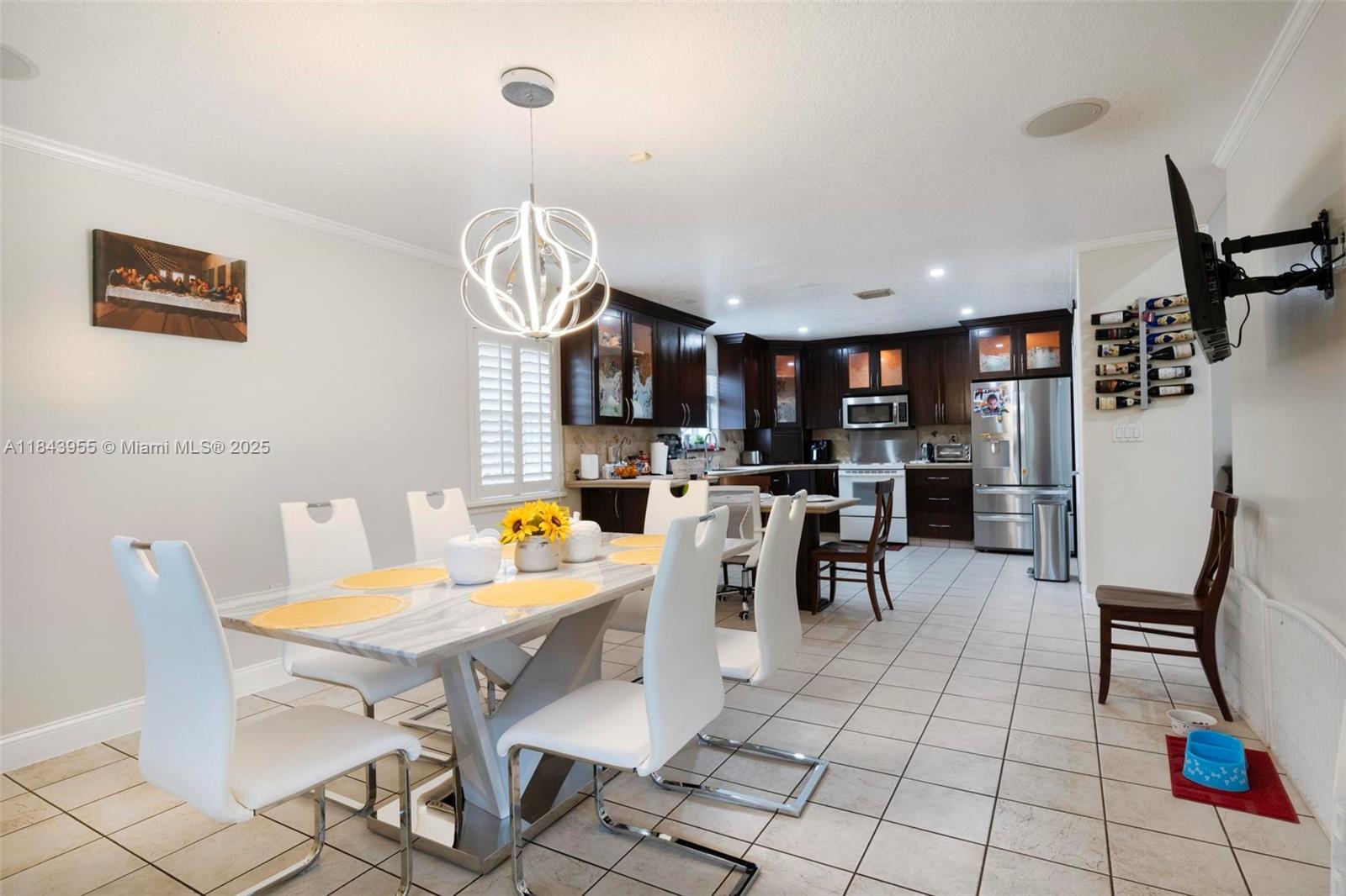 BISCAYNE BEST - Residential