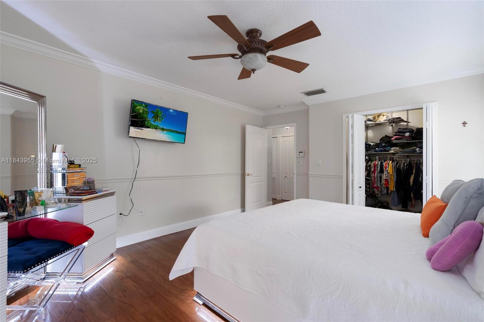 BISCAYNE BEST - Residential