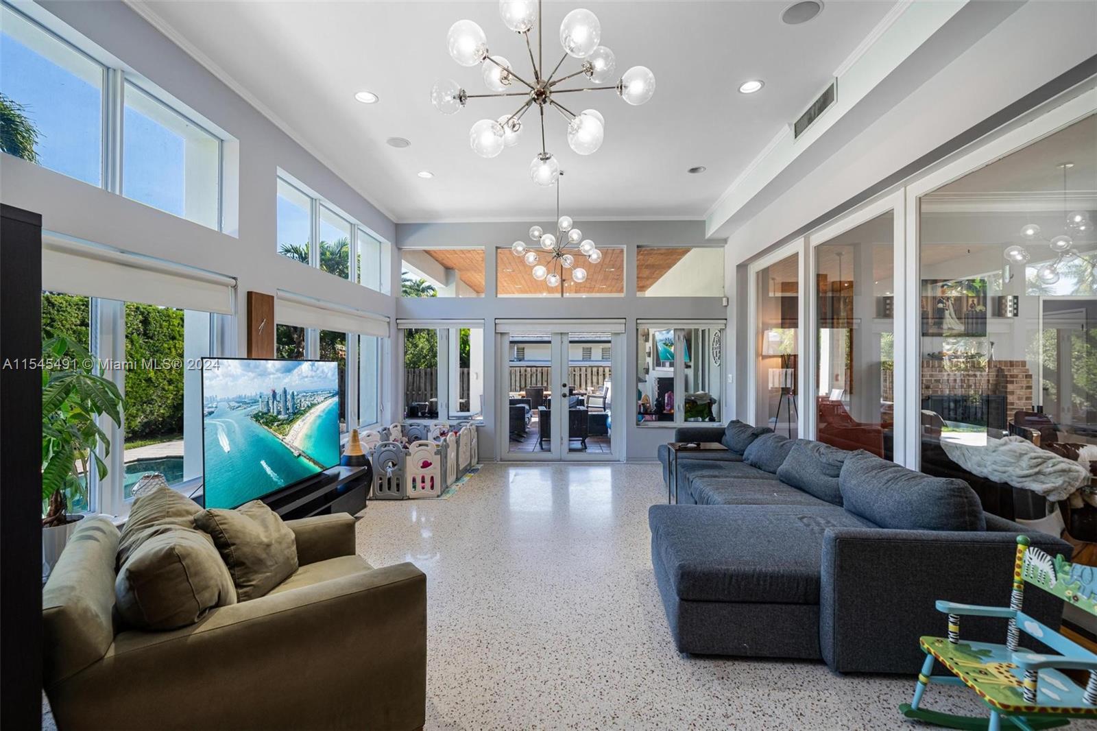 EARLETON SHORES - Residential