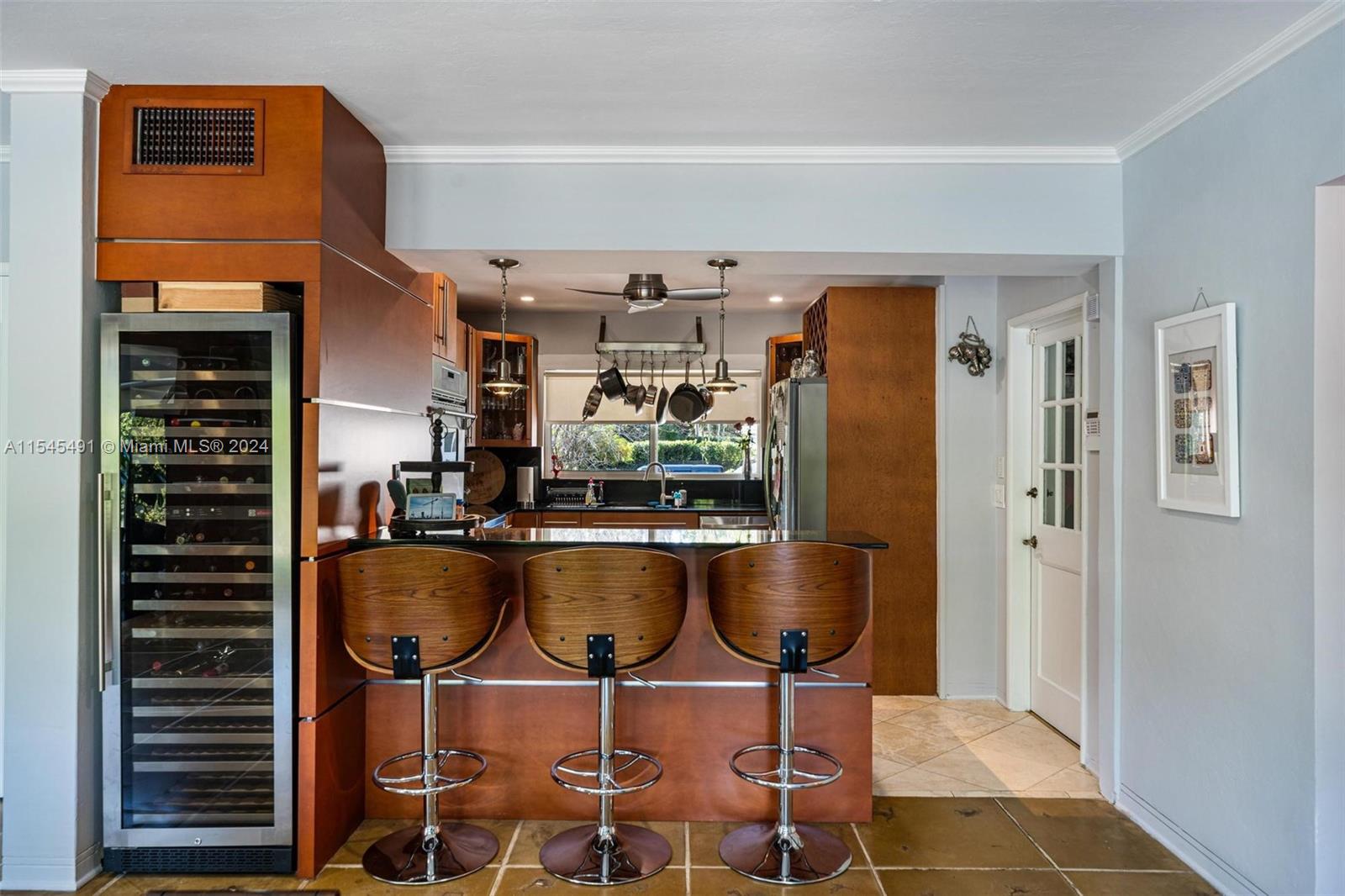 EARLETON SHORES - Residential