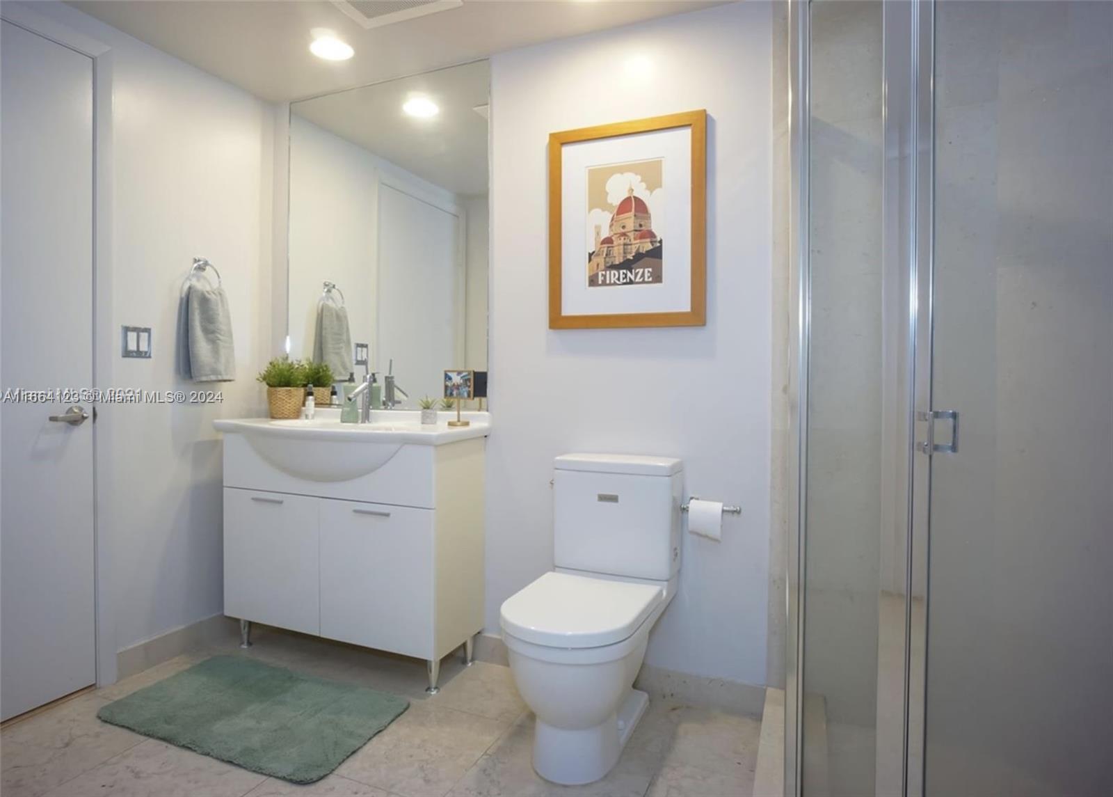 ICONBRICKELL CONDO NO 1 - Residential