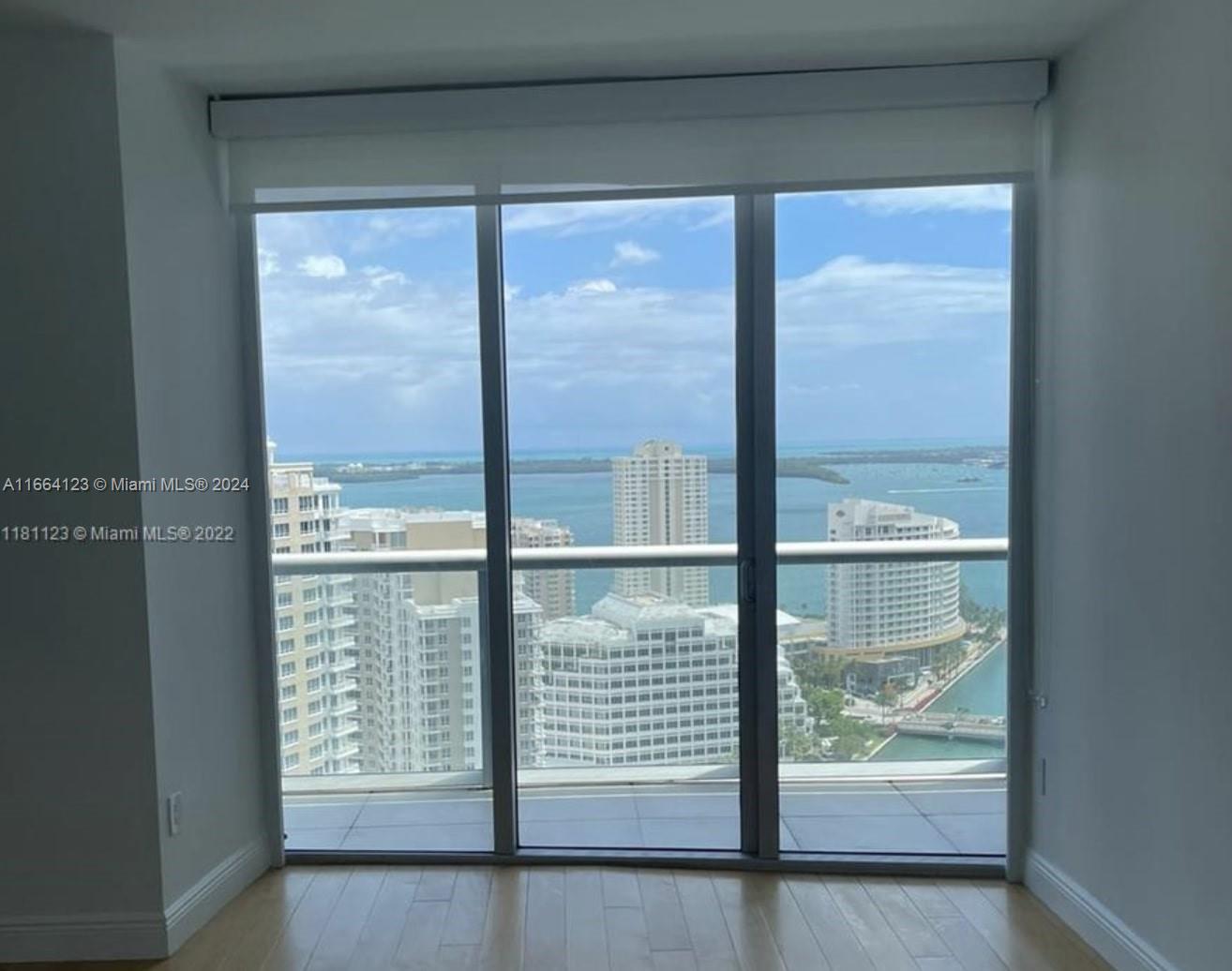 ICONBRICKELL CONDO NO 1 - Residential