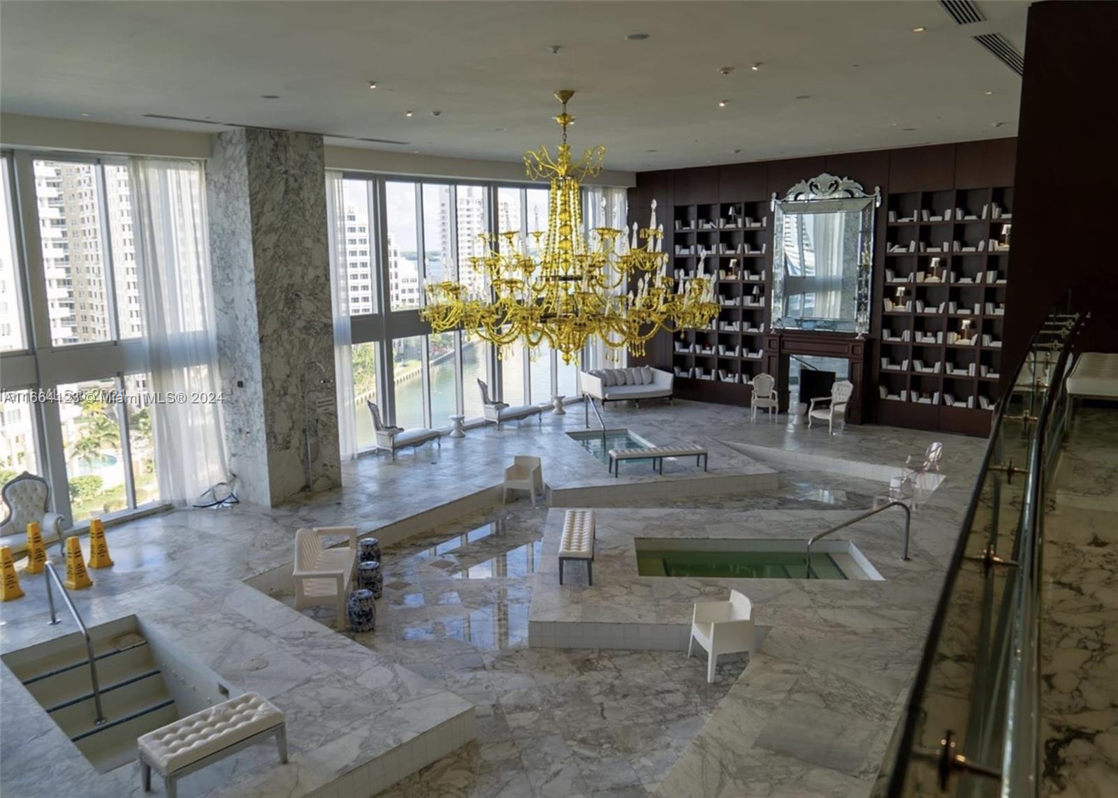 ICONBRICKELL CONDO NO 1 - Residential