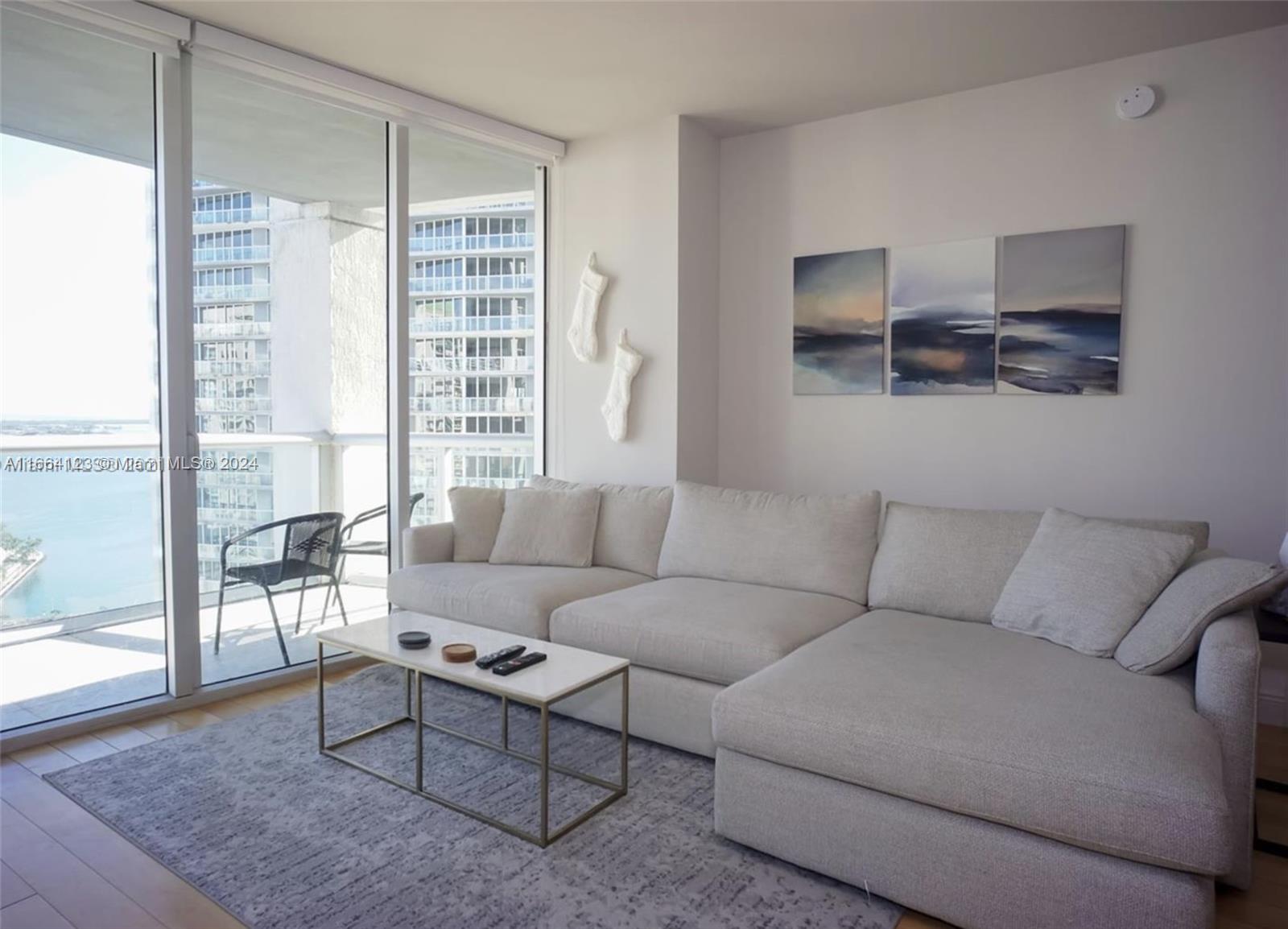 ICONBRICKELL CONDO NO 1 - Residential