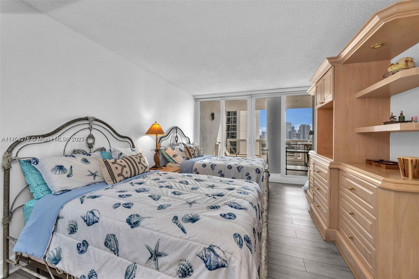 VENETIA CONDO - Residential Lease