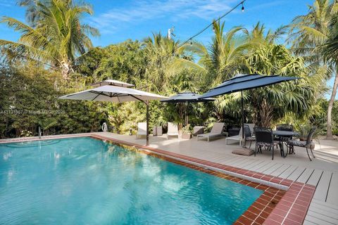 A home in Plantation Key