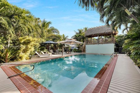 A home in Plantation Key