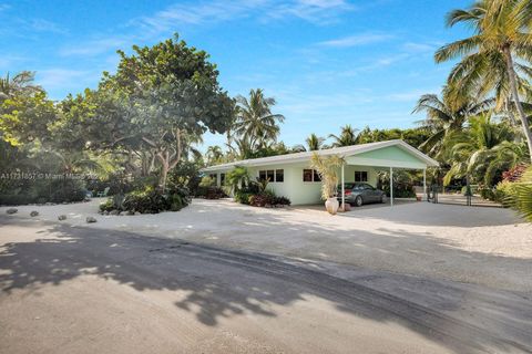 A home in Plantation Key