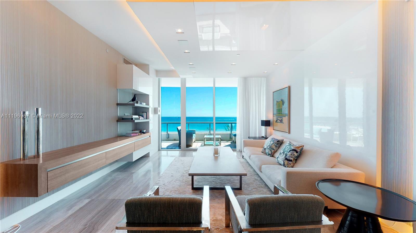 It doesn't get better than the lifestyle of living available at the Carrillon. The buildout of this apartment and the friendliness of the area, is unparalleled for the Miami Beach lifestyle.