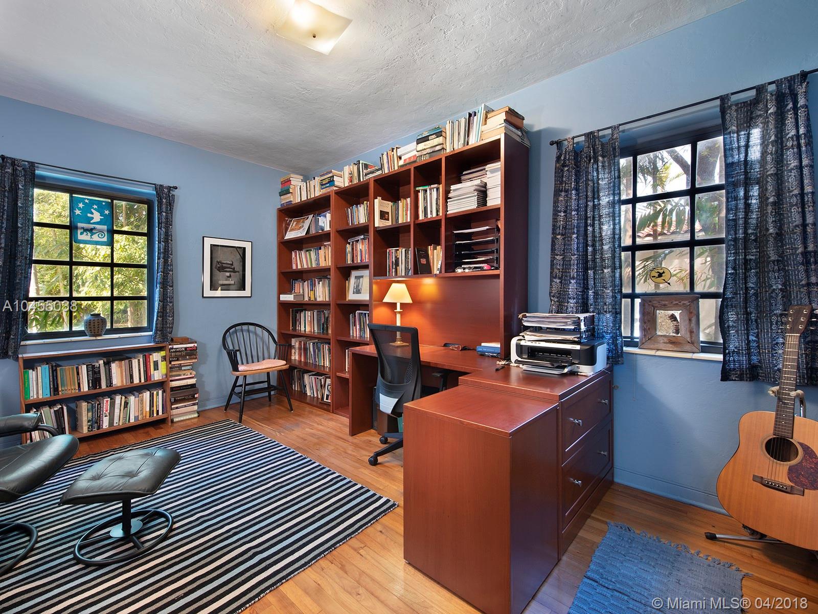 MIAMI SHORES SEC 3 - Residential