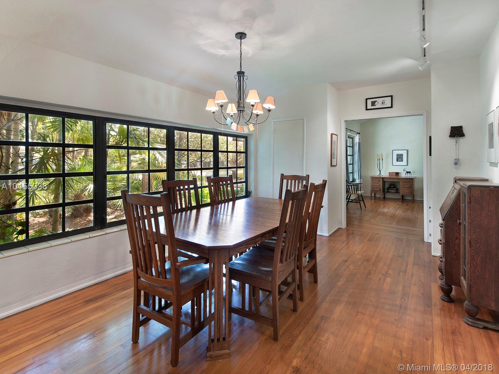 MIAMI SHORES SEC 3 - Residential