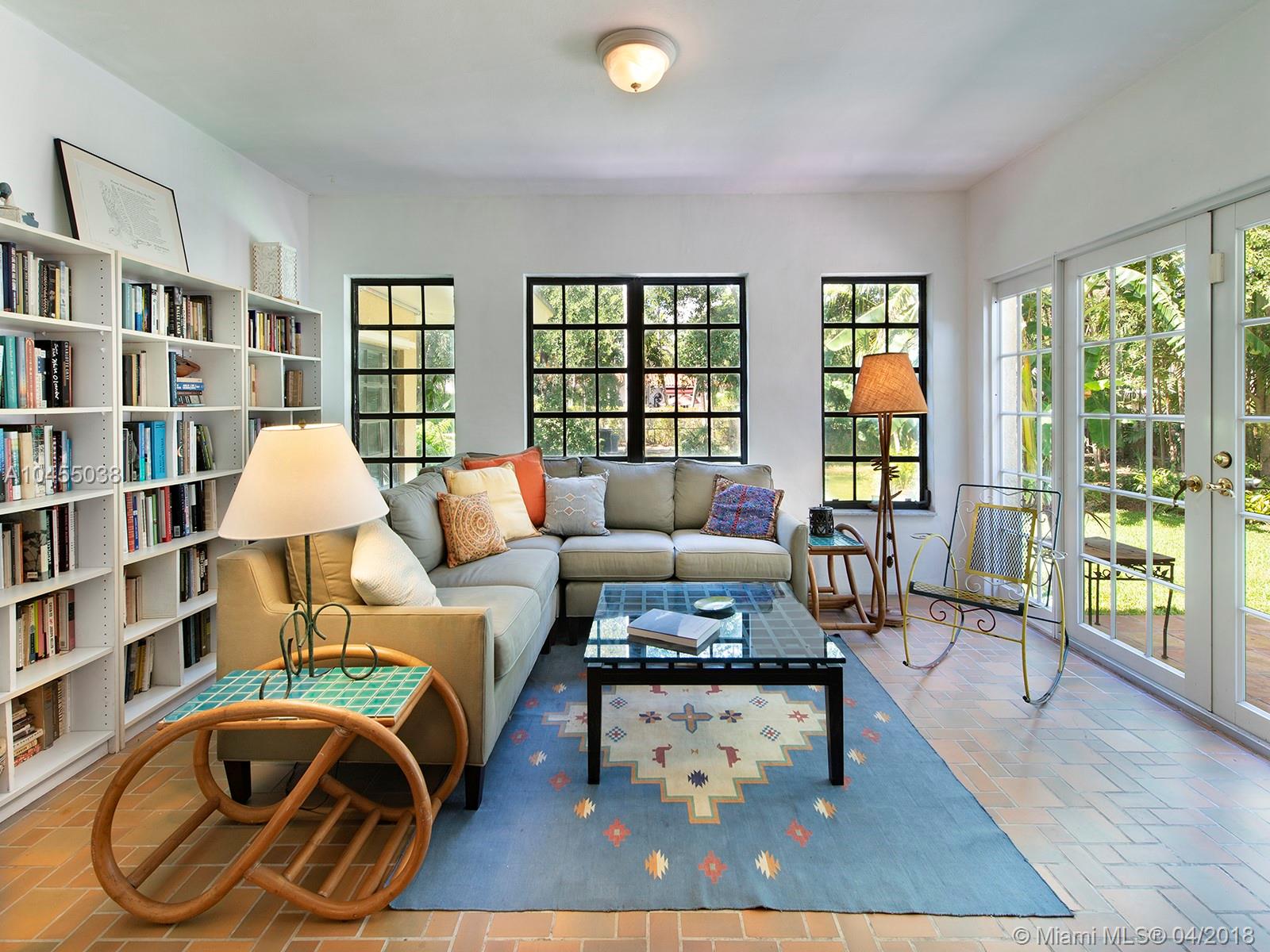 MIAMI SHORES SEC 3 - Residential