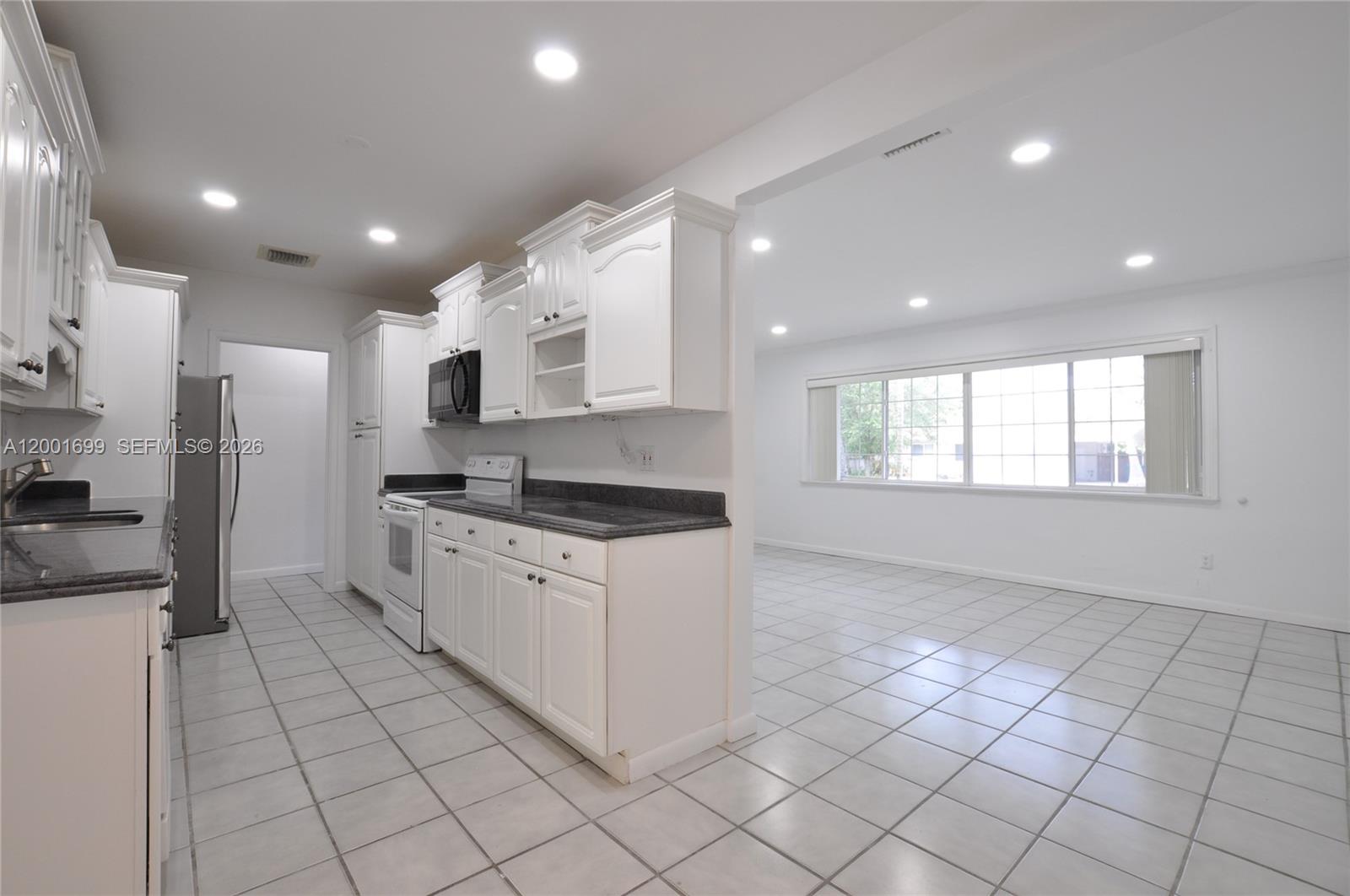 DAIGLES SUB - Residential Lease