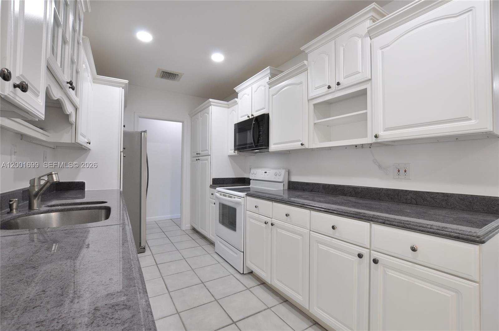 DAIGLES SUB - Residential Lease