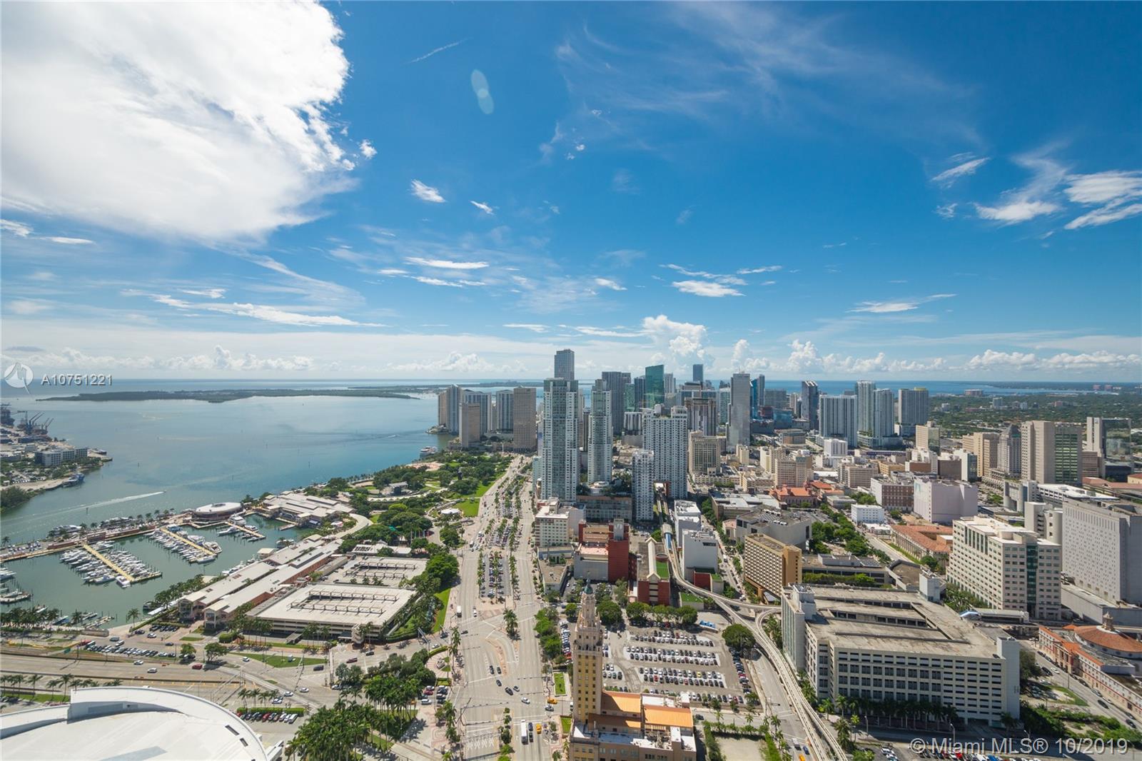 MARINABLUE CONDO - Residential