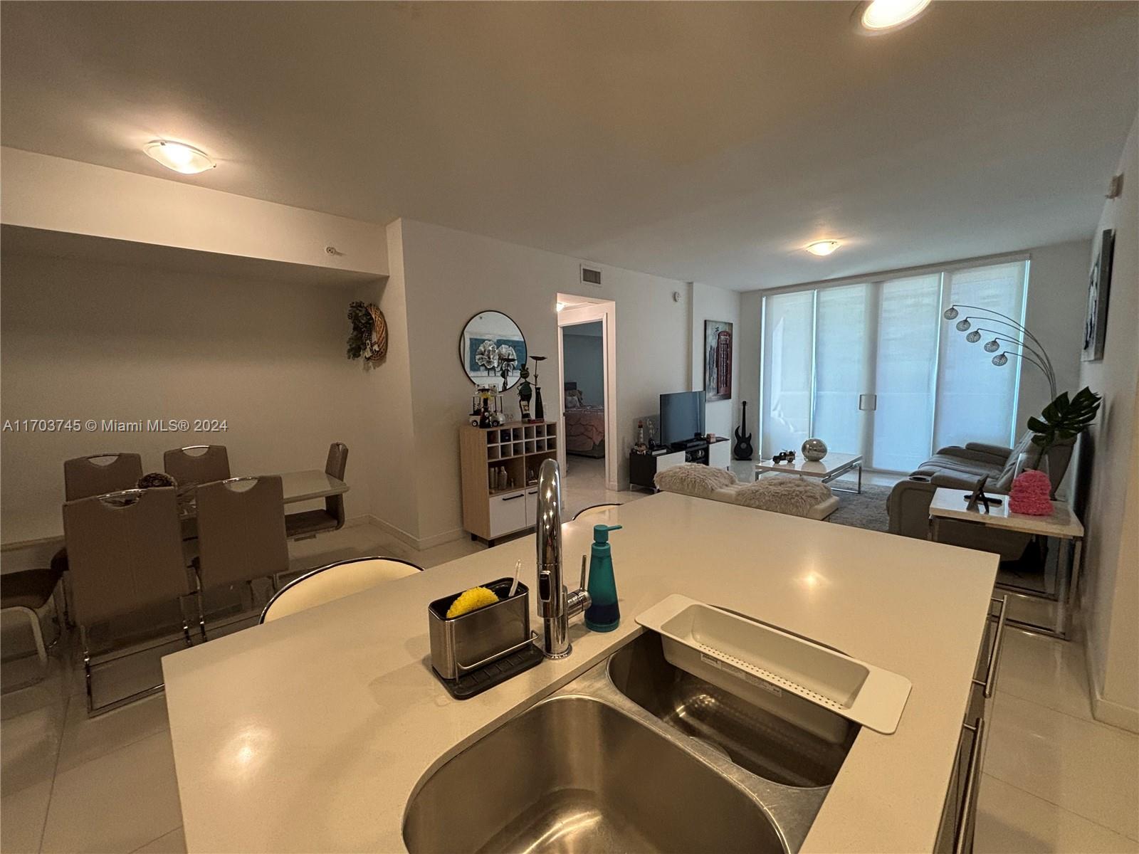 MIDTOWN AT DORAL - Residential