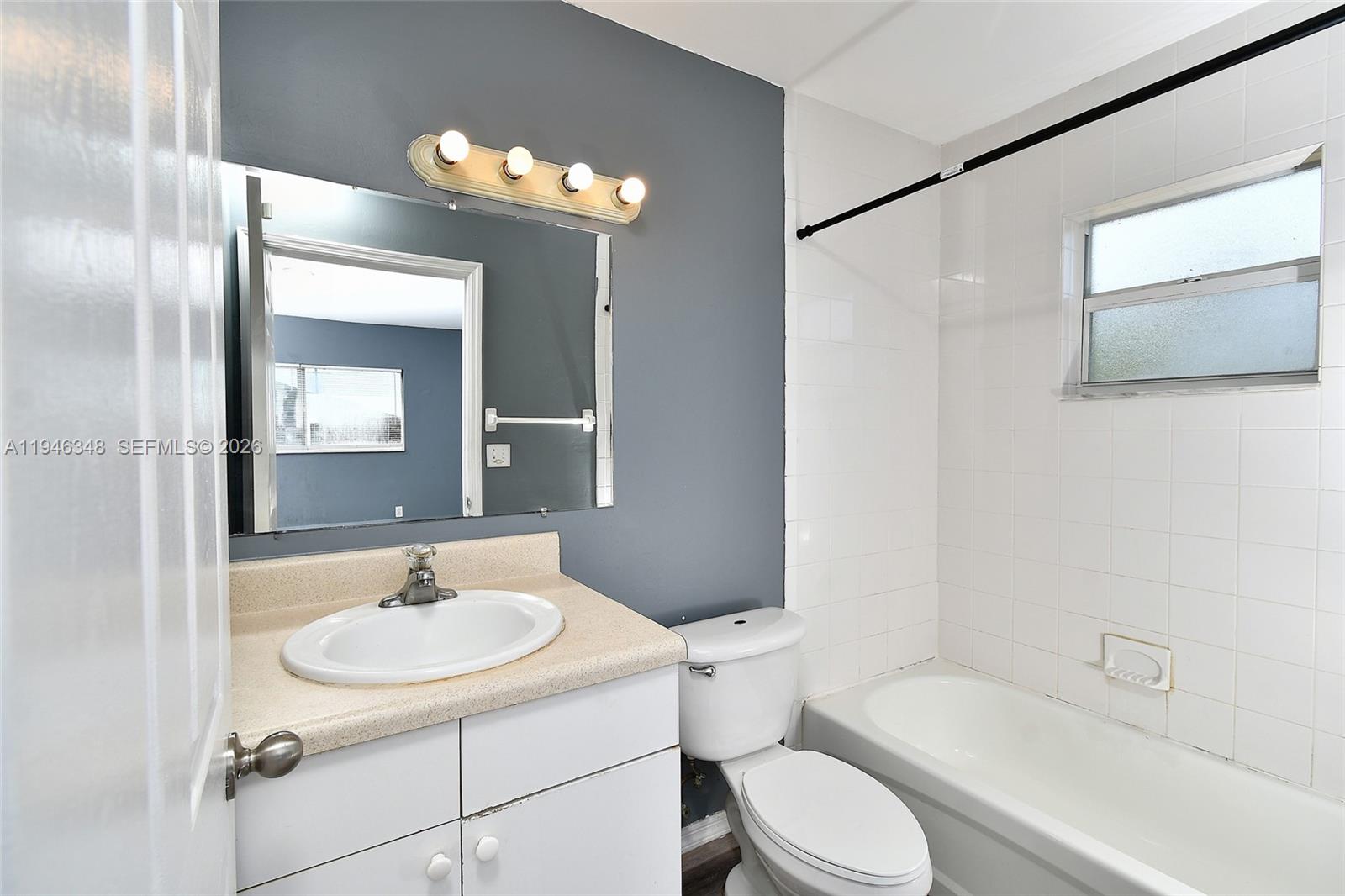 Lehigh Estates - Residential Income