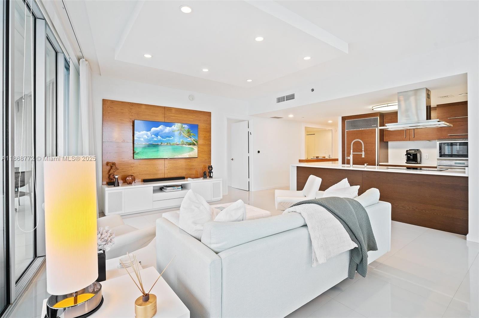 ICON BRICKELL NO TWO - Residential Lease