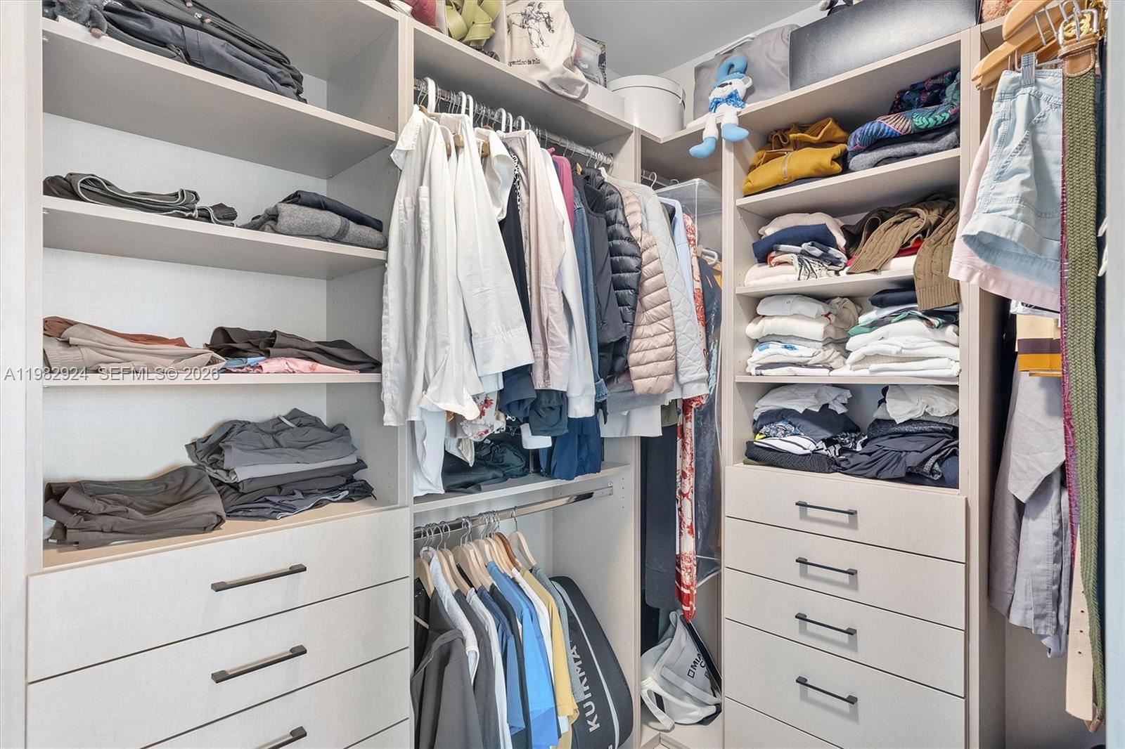 TERRACES NORTH TURNBERRY - Residential