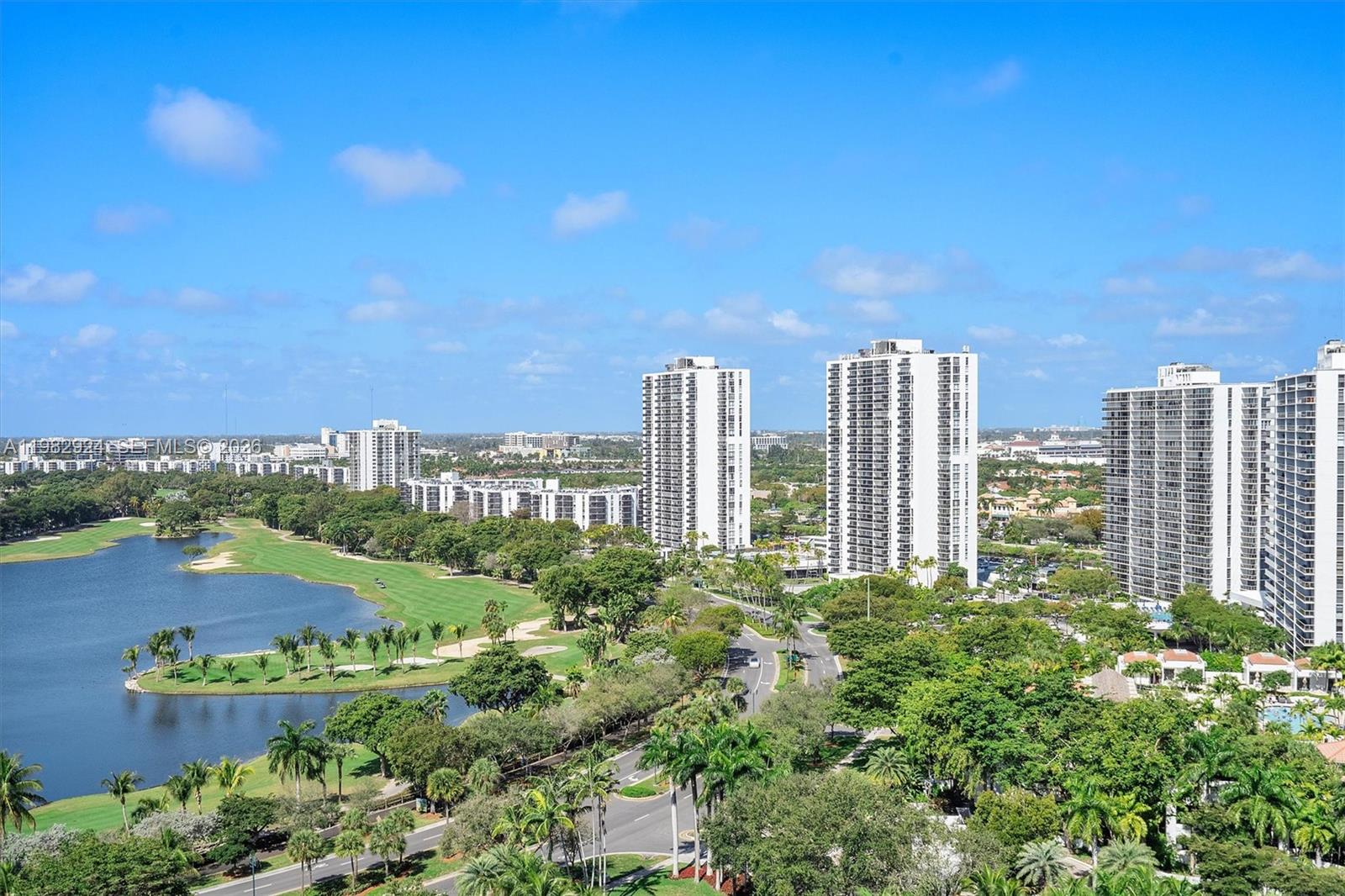 TERRACES NORTH TURNBERRY - Residential