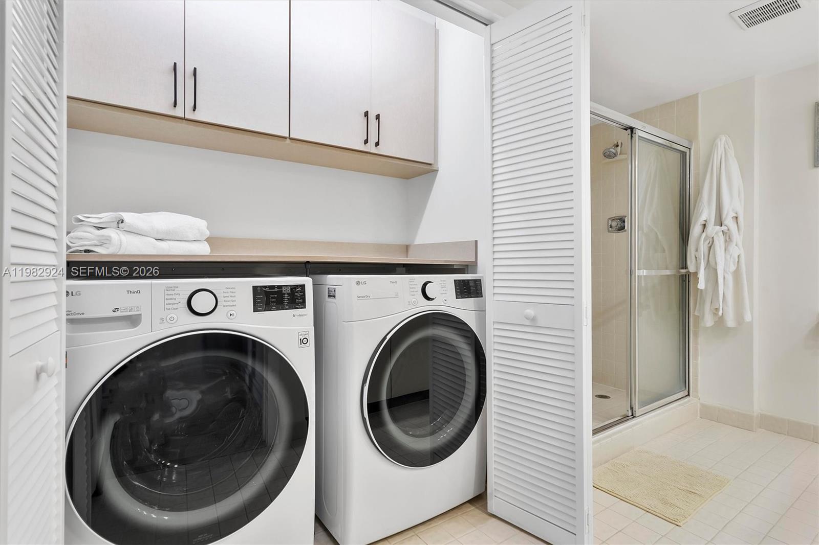 TERRACES NORTH TURNBERRY - Residential