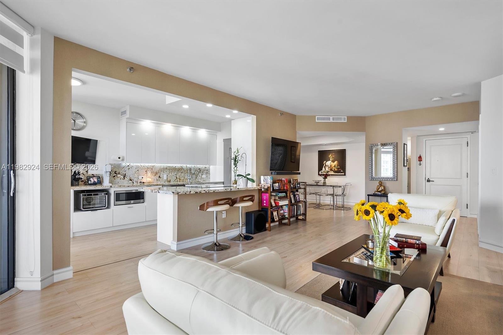 TERRACES NORTH TURNBERRY - Residential