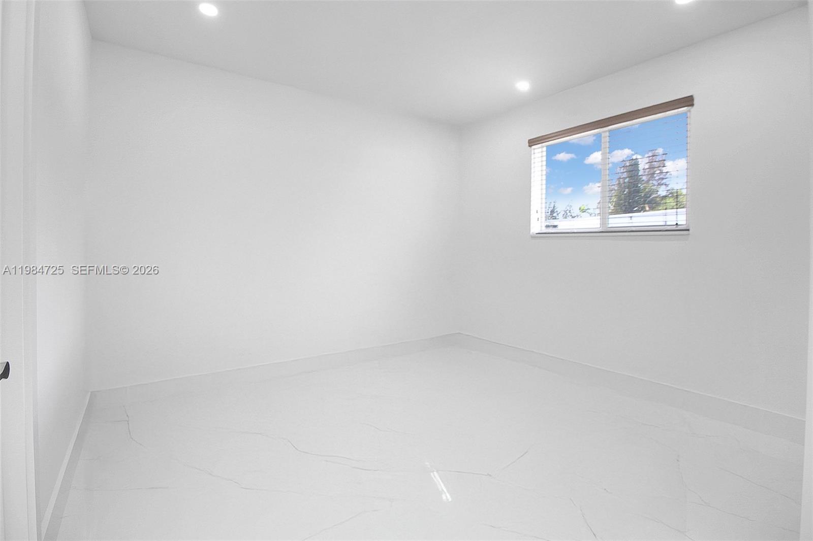 PINE ISLAND LAKE SUB - Residential