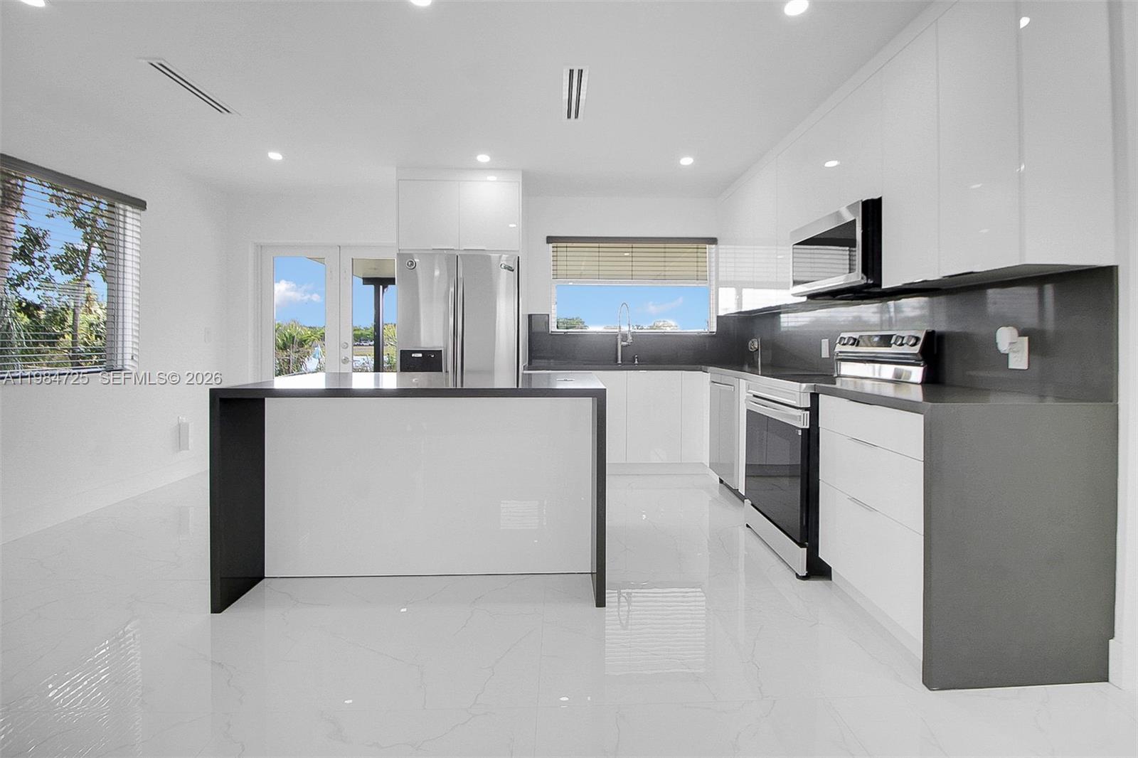 PINE ISLAND LAKE SUB - Residential