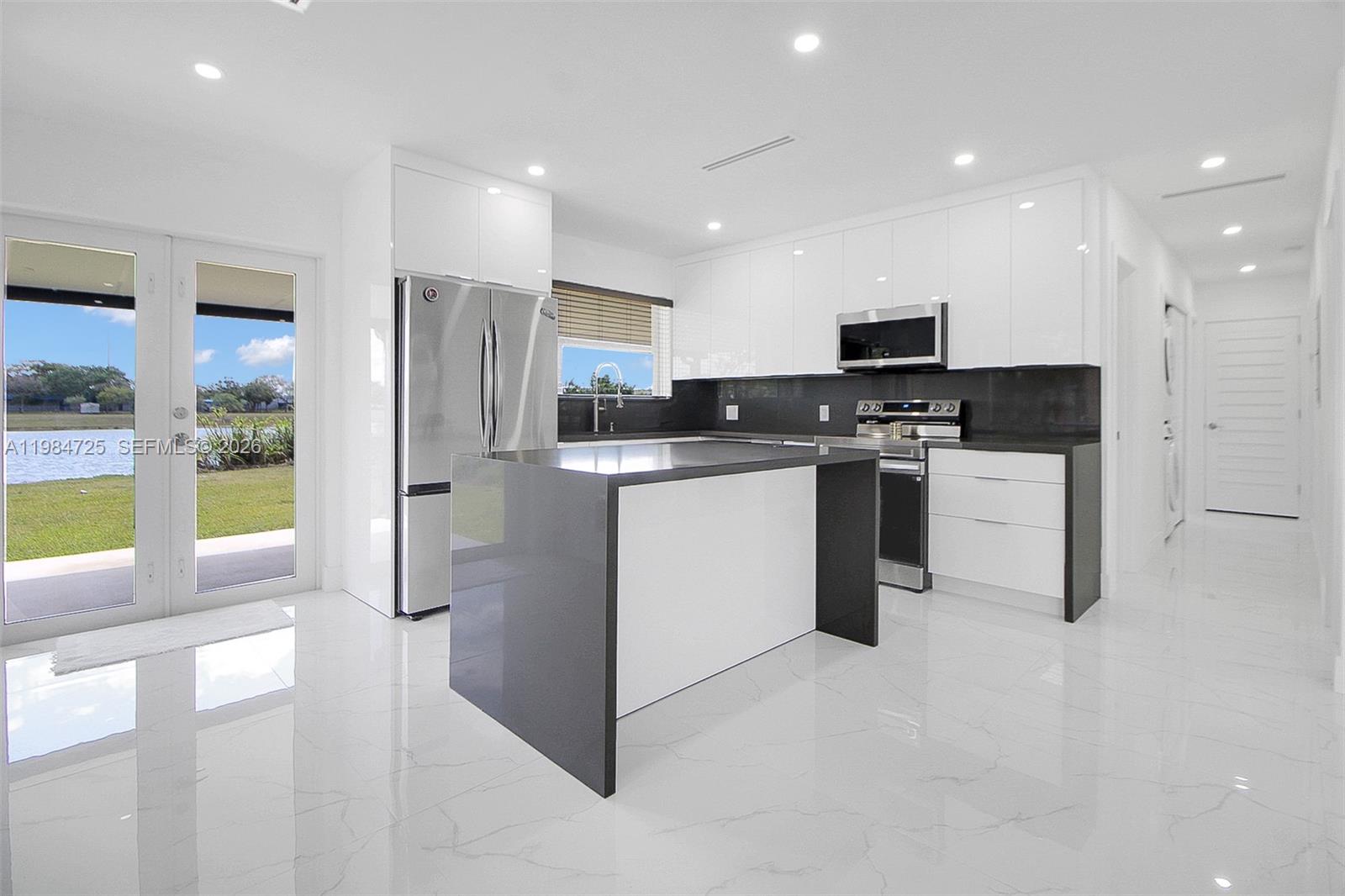 PINE ISLAND LAKE SUB - Residential