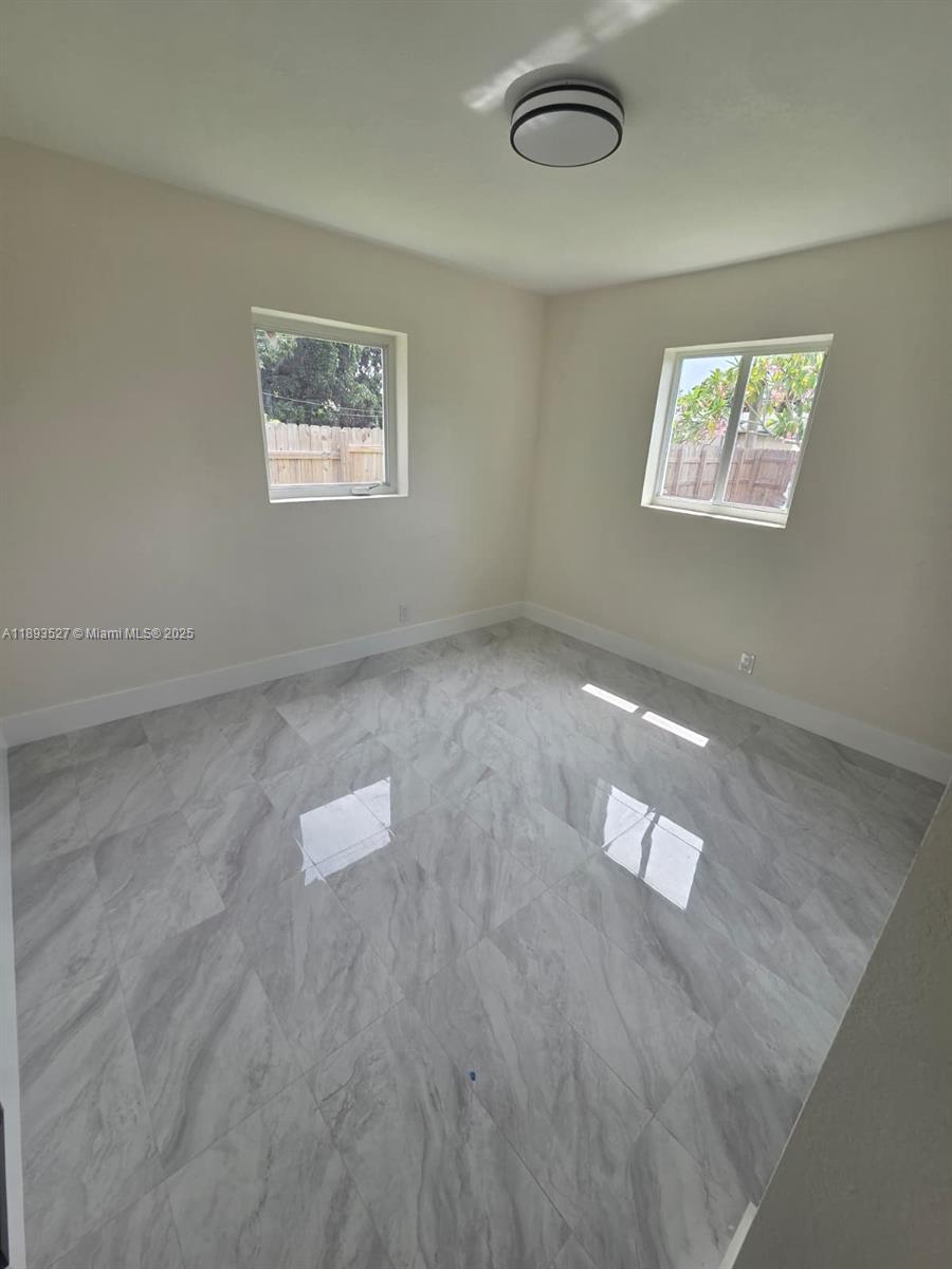 NORTH MARGATE - Residential Lease